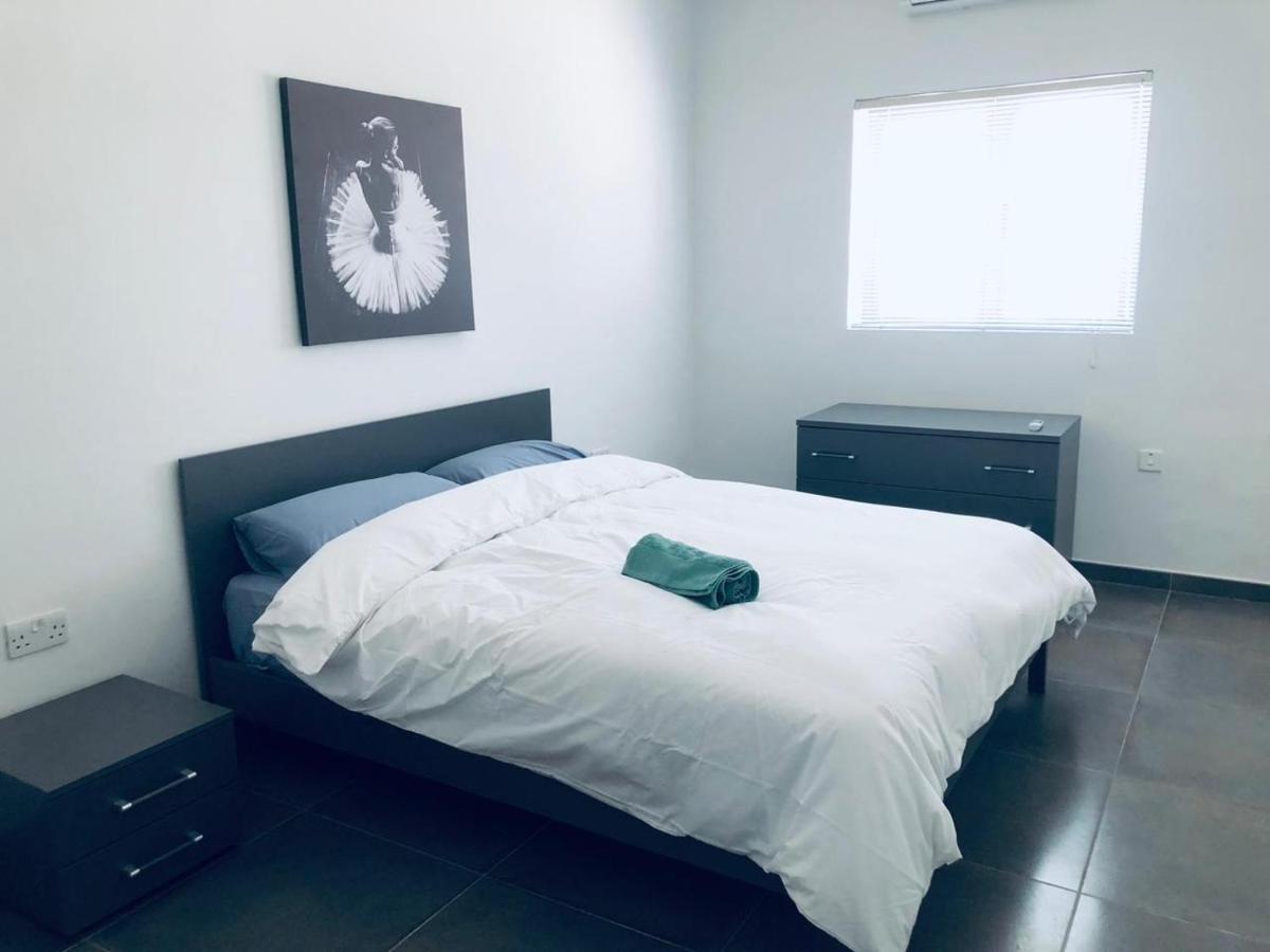 Stylish Retreat In Ta'Xbiex Διαμέρισμα Ta Xbiex Εξωτερικό φωτογραφία